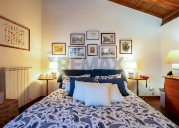 Camera / camera da letto - Trilocale via frascati
 
10, Rocca di Papa - foto 23