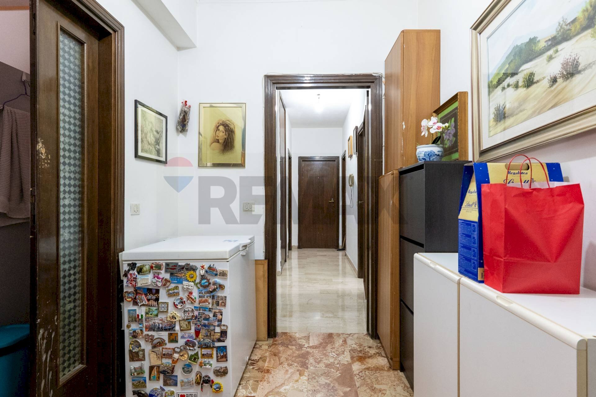 Hall / corridoio - Trilocale Via Monte Cervialto
 
143, Roma - foto 3