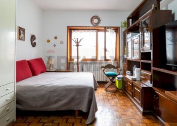 Camera / camera da letto - Trilocale Via Monte Cervialto
143, Roma - foto 22