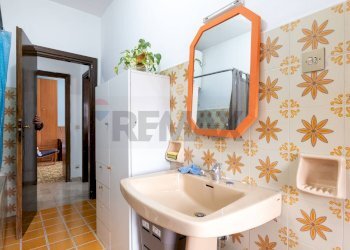 Bagno - Trilocale Via Monte Cervialto
143, Roma - foto 28