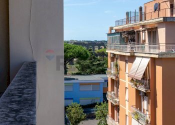 Edificio all\'aperto - Attico via giunio silano
 
18, Roma - foto 33