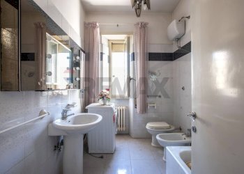 Bagno - Trilocale via burgio
 
14, Roma - foto 16