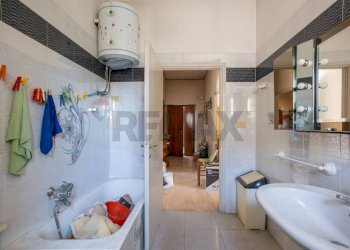 Bagno - Trilocale via burgio
 
14, Roma - foto 18