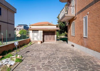 Terrazza - Trilocale via burgio
 
14, Roma - foto 34