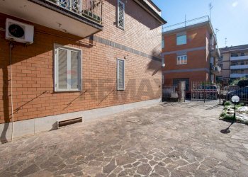 Edificio all\'aperto - Trilocale via burgio
 
14, Roma - foto 35