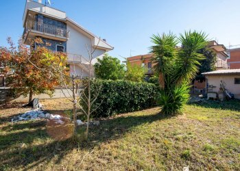 Giardino - Trilocale via burgio
 
14, Roma - foto 41