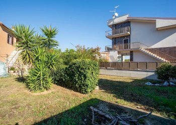 Casa all\'aperto - Trilocale via burgio
 
14, Roma - foto 42