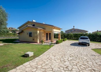 Casa all\'aperto - Villa via del praticello alto
 
32, Formello - foto 4