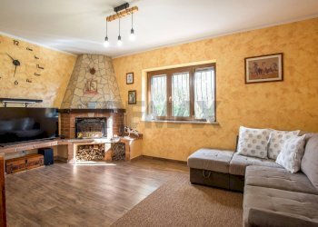 Soggiorno - Villa via del praticello alto
 
32, Formello - foto 14