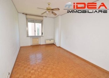 Camera da letto - Quadrilocale via Giuseppe Notari, Modena - foto 22