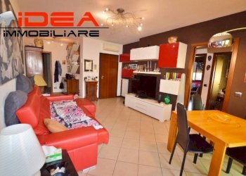 Salone - Appartamento via Girolamo Graziani, Modena (zona Crocetta) - foto 3