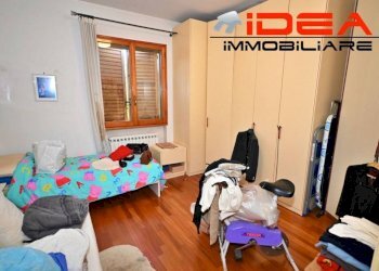 Camera da letto - Villa via Umberto Giordano, Castelnuovo Rangone - foto 43