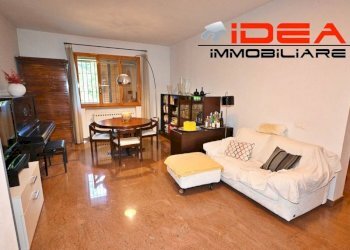 Salone - Villa via Umberto Giordano, Castelnuovo Rangone - foto 18