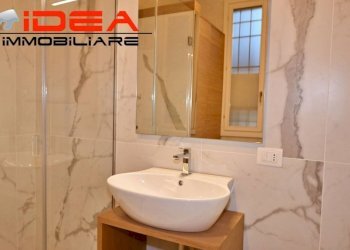 Bagno - Appartamento viale Lodovico Antonio Muratori, Modena (zona Centro Storico) - foto 11