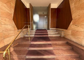 Interno palazzo - Quadrilocale corso Giulio Cesare, 203, Torino (zona Rebaudengo) - foto 5