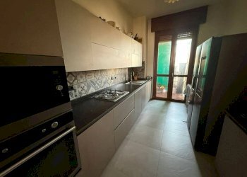 Cucina - Quadrilocale corso Giulio Cesare, 203, Torino (zona Rebaudengo) - foto 11