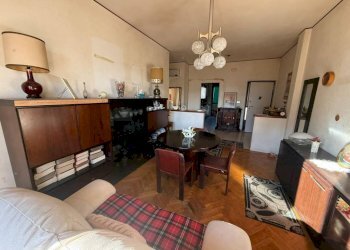 Salone - Quadrilocale corso Giulio Cesare, 203, Torino (zona Rebaudengo) - foto 12