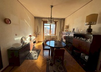 Salone - Quadrilocale corso Giulio Cesare, 203, Torino (zona Rebaudengo) - foto 13