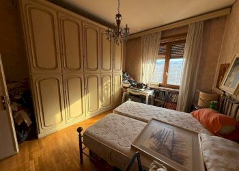 Camera da letto - Quadrilocale corso Giulio Cesare, 203, Torino (zona Rebaudengo) - foto 21