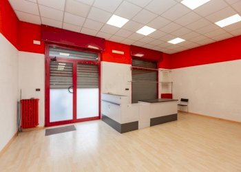 Interno non residenziale - Attività Commerciale corso Vercelli, 376, Torino - foto 4