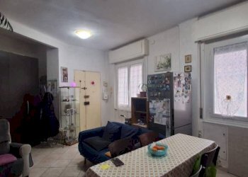 Salone - Bilocale via Sergio Piombelli, 24, Genova (zona Sampierdarena) - foto 9