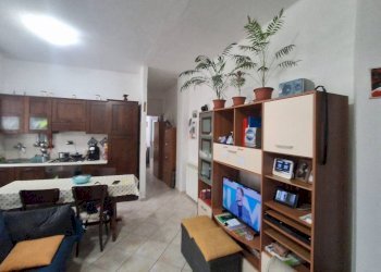 Cucina - Bilocale via Sergio Piombelli, 24, Genova (zona Sampierdarena) - foto 19