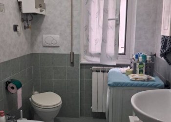 Bagno - Bilocale via Sergio Piombelli, 24, Genova (zona Sampierdarena) - foto 35