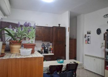 Cucina - Bilocale via Sergio Piombelli, 24, Genova (zona Sampierdarena) - foto 44