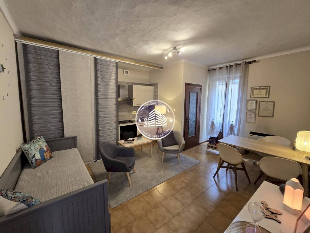 Interno non residenziale - Monolocale via Guglielmo Baldessano, Carmagnola - foto 3