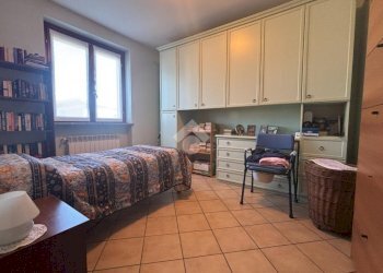 Trilocale Via croce, Varallo Pombia - foto 9