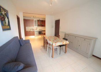 Salone - Trilocale via Alcide De Gasperi, Rosate - foto 10