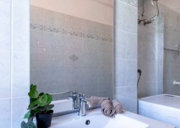 Bagno - Two-room apartment via Ambrogio Binda, 16, Milano (neighborhood Barona) - photo 14