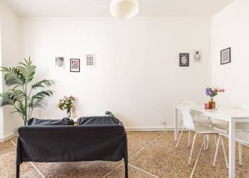 Salone - Bilocale via Ambrogio Binda, 16, Milano (zona Barona) - foto 2