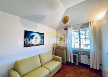 Camera da letto - Three-room apartment via Ciro Menotti, 33, Varese - photo 34