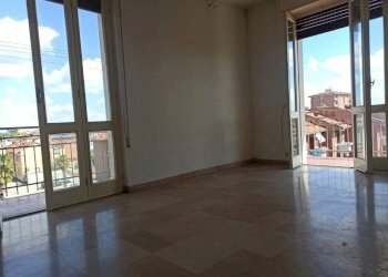 Soggiorno - Bilocale via Strettura, 17, Trecate - foto 5