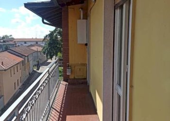 Balcone - Bilocale via Strettura, 17, Trecate - foto 7