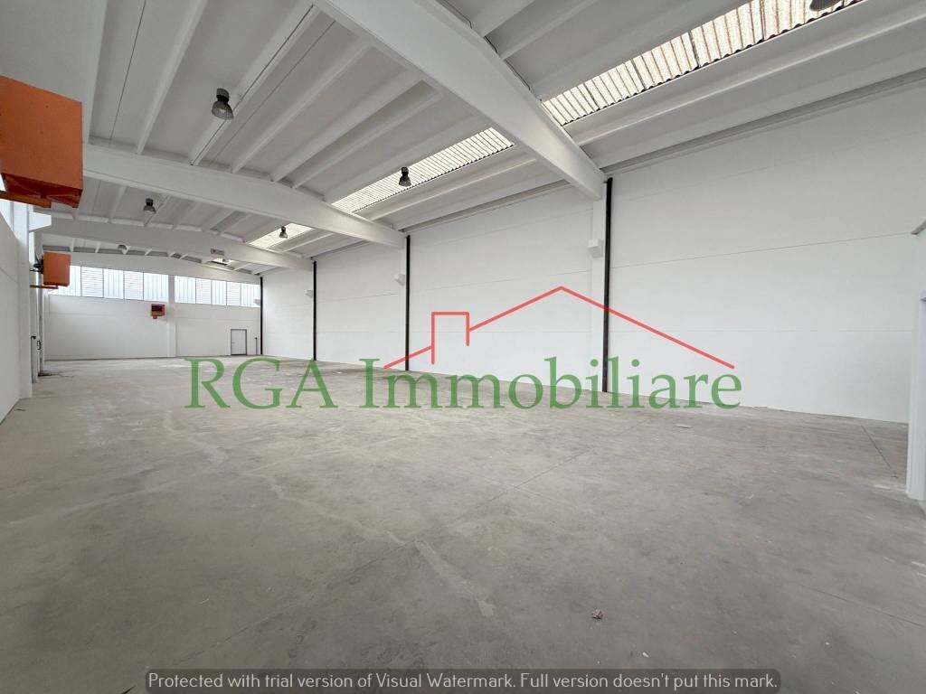 Magazzino - Shed viale Monte Grappa, Boltiere - photo 2