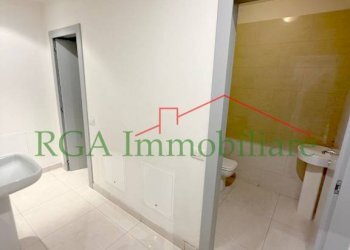 Office viale Vittorio Emanuele II, Bergamo - photo 15