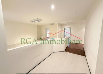 Office viale Vittorio Emanuele II, Bergamo - photo 26