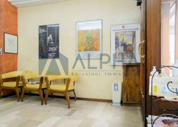 Interno non residenziale - Negozio via Martiri d'Ungheria, Cesena - foto 5