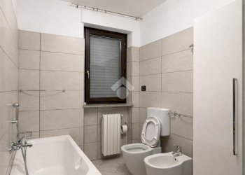 Three-room apartment Via S. Rocco, Bra - photo 6
