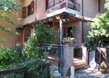 Villa Valsamoggia - foto 1