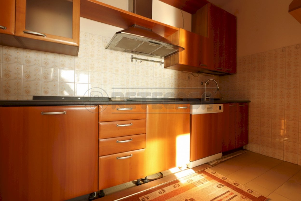 Gemini_Generated_Image_8xlx5q8xlx5q8xlx.png - Two-room apartment Via Bugano, Longare - photo 3