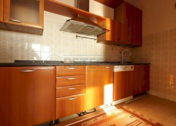 Gemini_Generated_Image_8xlx5q8xlx5q8xlx.png - Bilocale Via Bugano, Longare - foto 3