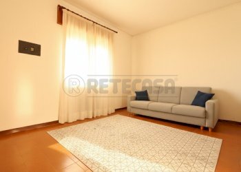 Gemini_Generated_Image_tkt61utkt61utkt6.png - Bilocale Via Bugano, Longare - foto 5