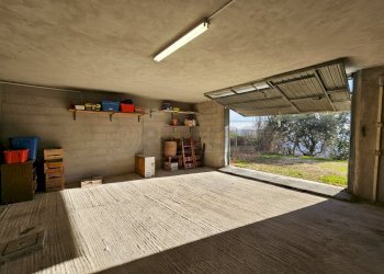 Gemini_Generated_Image_einmreeinmreeinm.png - Bilocale Via Bugano, Longare - foto 10