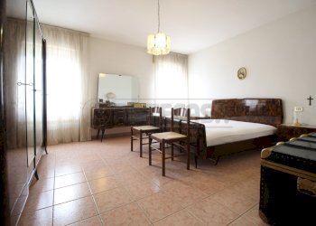 camera matrimoniale - Casa semi indipendente Via Tadiotti 25, Montorso Vicentino - foto 8