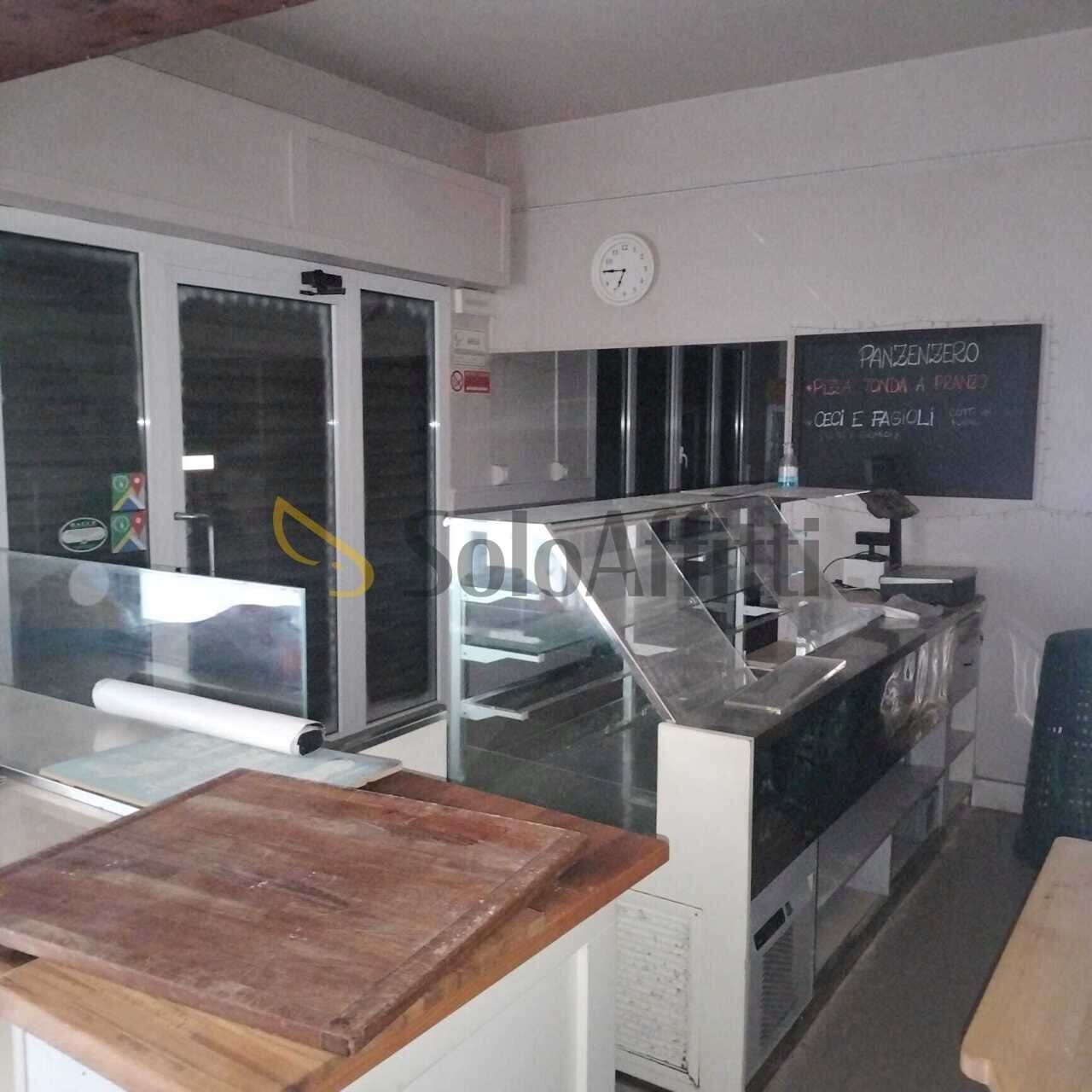 7e423bf6-7a56-4a2e-a560-43e02bc184ec.jpeg - Locale Commerciale Sesto Fiorentino - foto 3