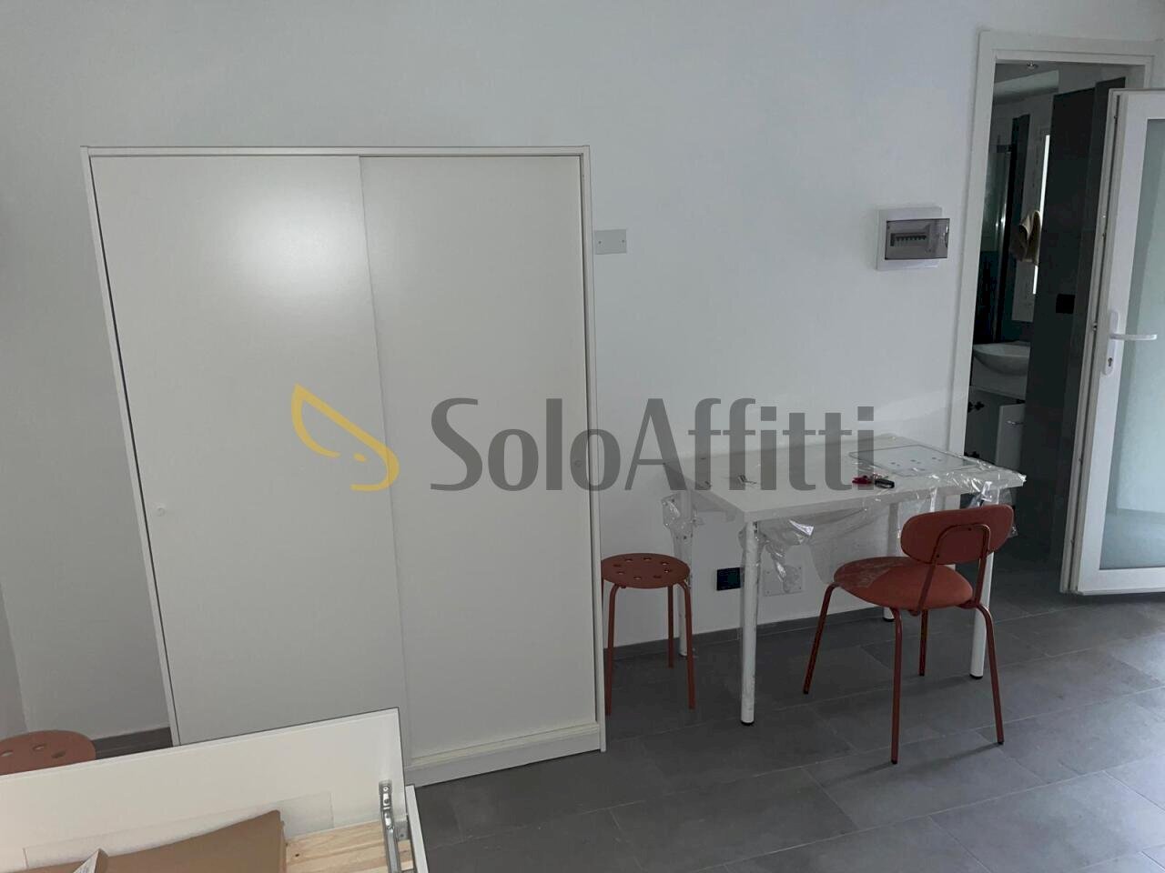 11.jpg - One-room apartment Via Principessa Clotilde, Torino (neighborhood San Donato) - photo 3