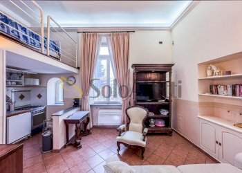 soggiorno - Bilocale via poggio dei mari, Napoli (zona Arenella) - foto 1